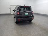 Used 2016 Jeep Renegade Latitude image 6