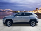 New 2025 Jeep Compass Latitude image 2