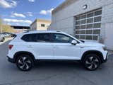 Certified 2024 Volkswagen Taos SE image 2
