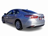 Used 2019 Toyota Camry LE image 3