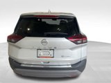 Used 2022 Nissan Rogue SV image 4