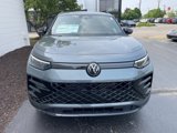 New 2025 Volkswagen Tiguan SE R-Line image 5