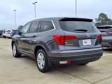 Used 2017 Honda Pilot LX image 2