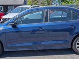 Used 2011 Volkswagen Jetta SE image 3