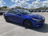 Used 2023 Hyundai Elantra SEL image 2