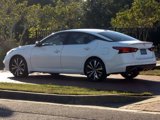 Used 2021 Nissan Altima 2.5 SR w/ SR Premium Package image 6