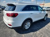 Used 2019 Kia Sorento LX w/ LX Convenience Package image 3