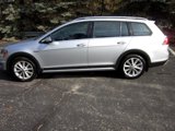 Used 2017 Volkswagen Golf Alltrack SE image 2