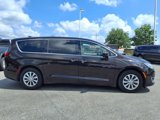 Used 2019 Chrysler Pacifica Touring Plus w/ Advanced Safetytec Group image 3