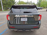 Used 2022 Ford Explorer XLT w/ Equipment Group 202A image 6