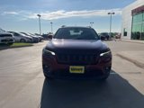 Used 2019 Jeep Cherokee Latitude Plus w/ Comfort/Convenience Group image 2