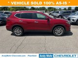 Used 2017 Nissan Rogue SV w/ Sun & Sound Touring Package image 2