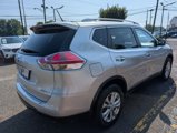 Used 2015 Nissan Rogue SV image 3