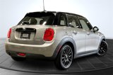 Used 2019 MINI Cooper 4-Door Hardtop image 2