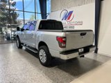 Used 2020 Nissan Titan SL w/ Moonroof Package image 3