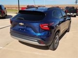 Used 2024 Chevrolet Trax LT w/ LT Convenience Package image 4