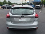 Used 2016 Ford Focus SE w/ Equipment Group 201A image 5