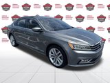 Used 2017 Volkswagen Passat 1.8T SEL Premium image 3