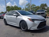 Used 2020 Toyota Corolla LE image 2