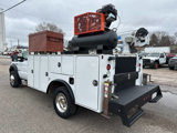 Used 2006 Ford F550 4x4 Regular Cab Super Duty image 2