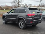 Used 2017 Jeep Grand Cherokee Overland image 5