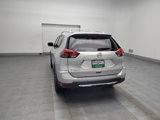Used 2018 Nissan Rogue SL image 5