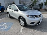 Used 2016 Nissan Rogue S image 2