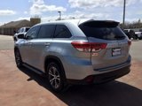 Used 2018 Toyota Highlander LE image 3
