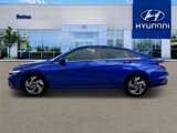 New 2025 Hyundai Elantra SEL image 3