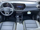 New 2025 Chevrolet TrailBlazer ACTIV w/ Convenience Package image 2