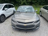 Used 2017 Chevrolet Malibu LT image 2