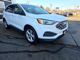Used 2020 Ford Edge SE image 3