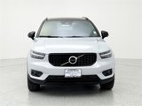 Certified 2022 Volvo XC40 T5 R-Design image 2