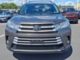 Used 2019 Toyota Highlander XLE image 2