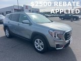 Used 2024 GMC Terrain SLE w/ Driver Convenience Package image 2