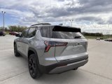 New 2025 Chevrolet Equinox LT w/ Convenience Package II image 3