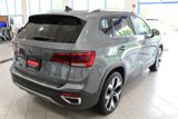 Used 2022 Volkswagen Taos SEL w/ Panoramic Sunroof Package image 5