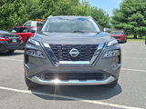 Used 2022 Nissan Rogue Platinum w/ Head-Up Display Package image 2
