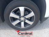 Used 2021 Chevrolet Traverse LT w/ LT Premium Package image 2
