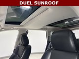 Used 2017 Nissan Pathfinder Platinum image 3