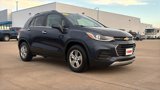 Used 2019 Chevrolet Trax LT w/ LT Convenience Package image 2