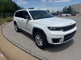 Used 2022 Jeep Grand Cherokee L Limited w/ Luxury Tech Group II image 5