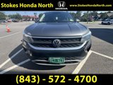 Used 2022 Volkswagen Taos SE image 2