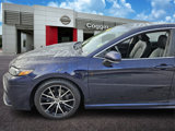 Used 2022 Toyota Camry SE image 2