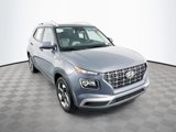 Used 2023 Hyundai Venue SEL image 3
