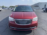 Used 2014 Chrysler Town & Country Touring-L w/ Driver Convenience Group image 2