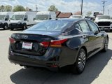 Used 2023 Nissan Altima 2.5 SV image 3