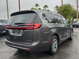 Used 2022 Chrysler Pacifica Limited image 5
