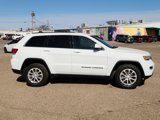 Used 2022 Jeep Grand Cherokee Laredo X image 5