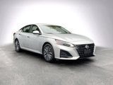 Used 2023 Nissan Altima 2.5 SV image 2